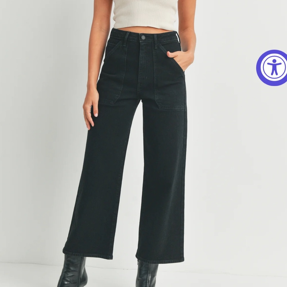 JBD wide leg patch pocket jean